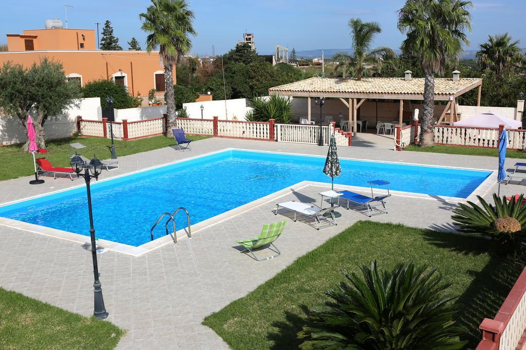 Calafarina * Pachino